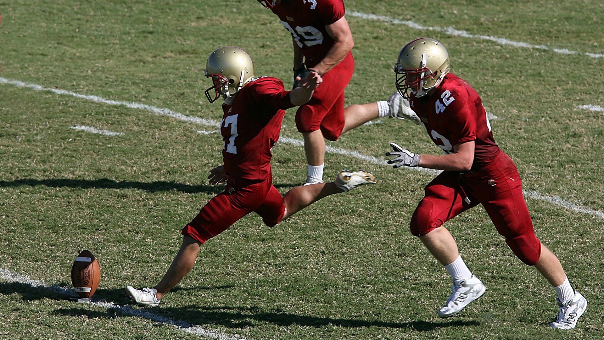 日本队在亚洲杯中表现优异，志在夺冠